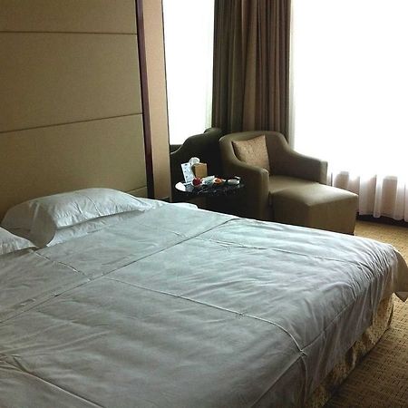 Qianjin Hotel - Changchun Dış mekan fotoğraf